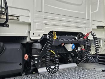XG+ 480 / 6x2-4 / LIFT -STUUR AS  / INTARDER
